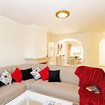Townhouse Moreton By Algarve Vacation * Portimao