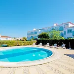 Holiday home Townhouse Moreton By Algarve Vacation *
