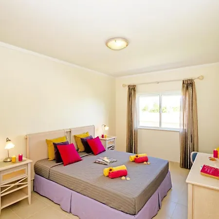 Townhouse Moreton By Algarve Vacation