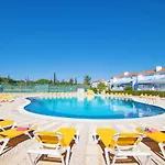 Townhouse Moreton - Moradia Com Jacuzzi E Piscina - Feriehus *