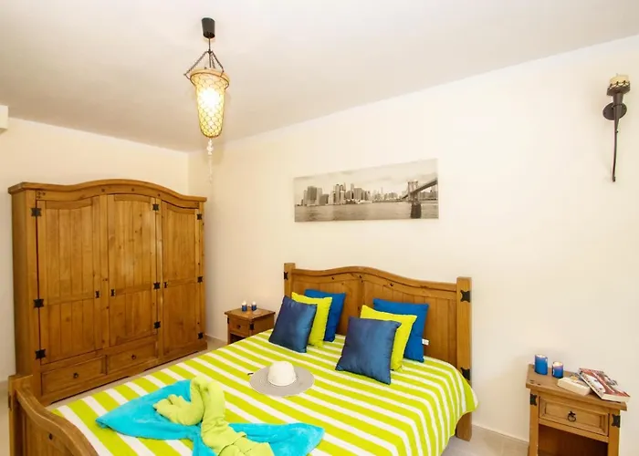 度假居 Townhouse Moreton By Algarve Vacation *